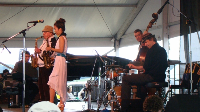 DSC04735 (640x360).jpg